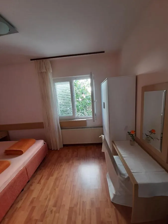 Apartment Spanjol Anka Rab Town 0*,